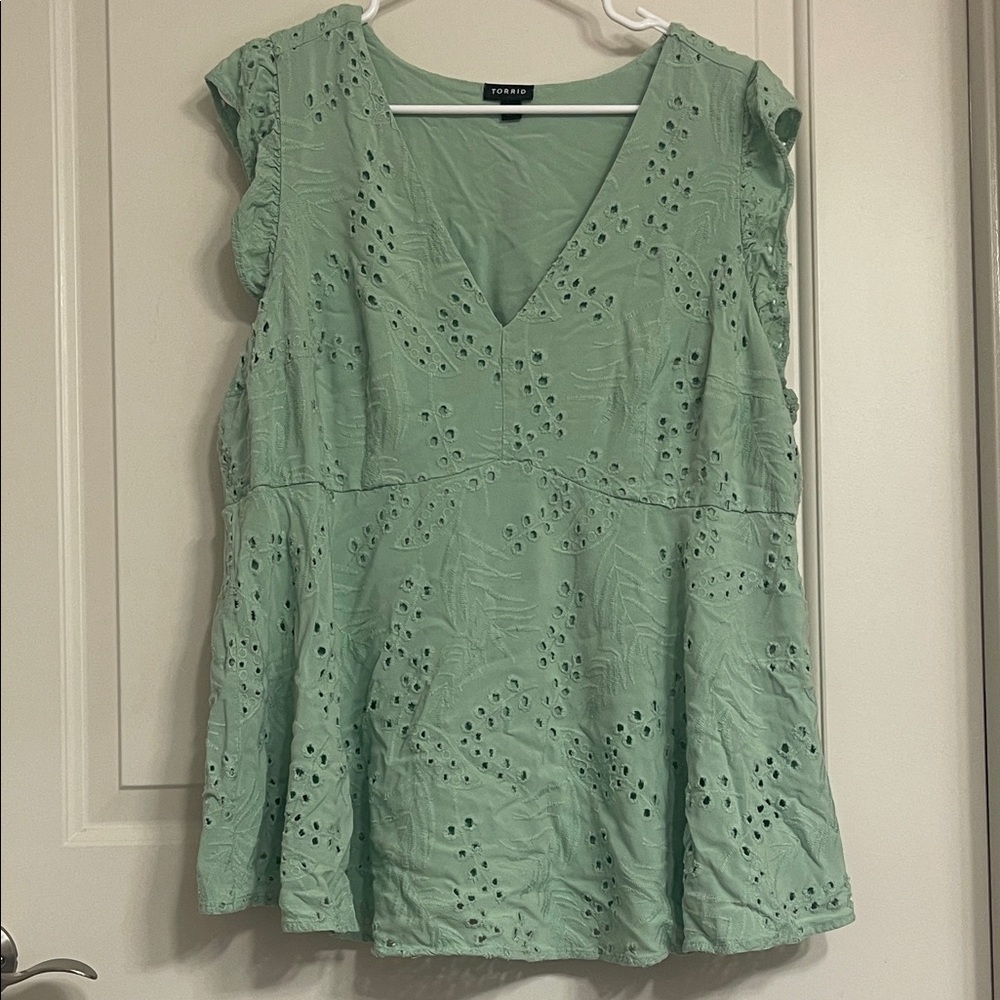 Torrid Mint Green Eyelet Blouse